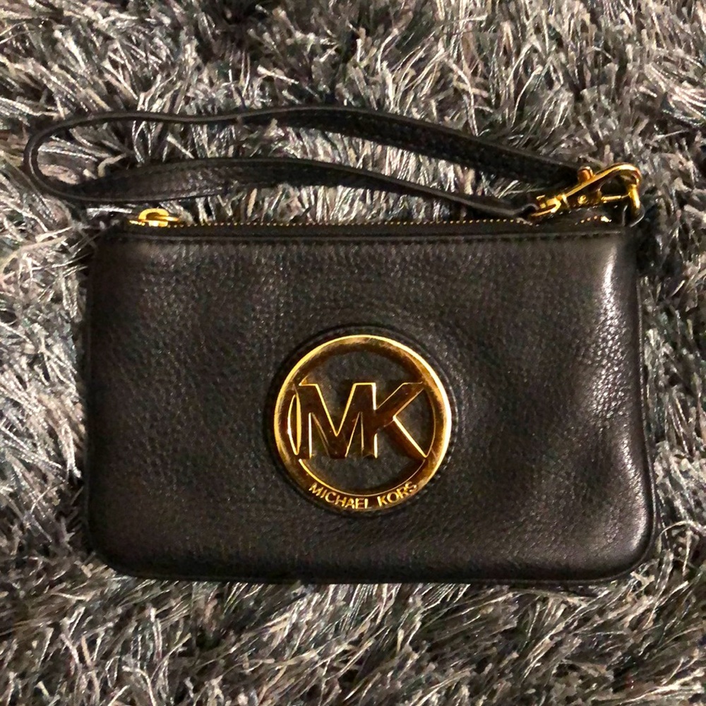 MK wristlet